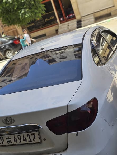 هيونداي افانتي 2008 - صورة 4