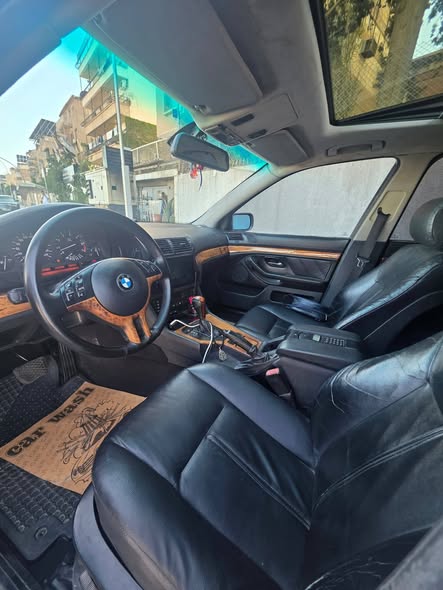 بي إم دبليو 525i 2001 - صورة 4