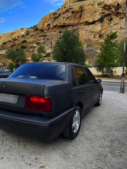 فولفو 460 1998 - صورة 2