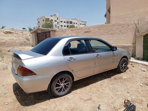 ميتسوبيشي لانسر 2006 - صورة 3