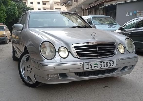 مرسيدس E-Class 1999 - صورة 1