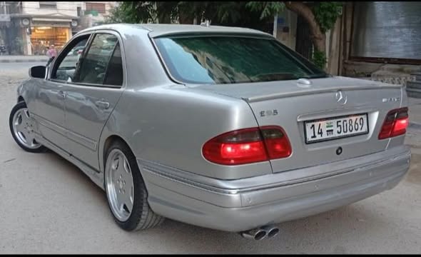مرسيدس E-Class 1999 - صورة 5