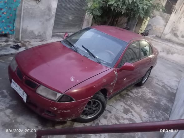 ميتسوبيشي كاريزما 1997 - صورة 5