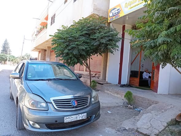 جيلي Geely 2010 - صورة 1
