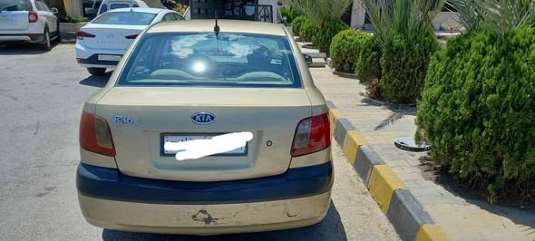 كيا ريو 2009 - صورة 1