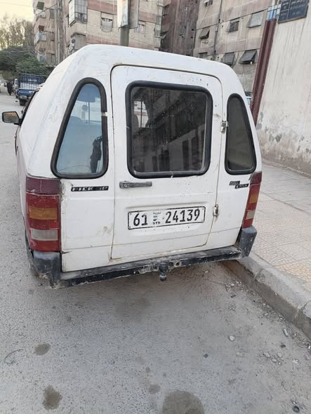 سكودا بيك أب 1994 - صورة 2