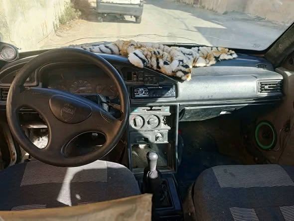 داسيا نوفا 2002 - صورة 4