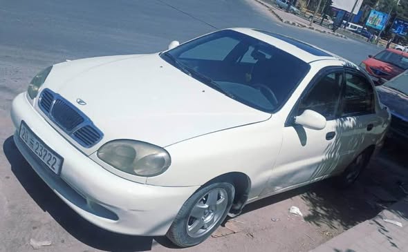 دايو لانوس 2002 - صورة 2