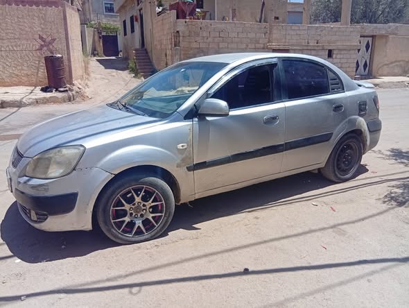 كيا ريو 2006 - صورة 1