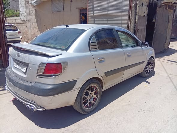 كيا ريو 2006 - صورة 5
