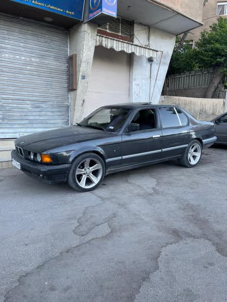 بي إم دبليو 730i 1992 - صورة 2