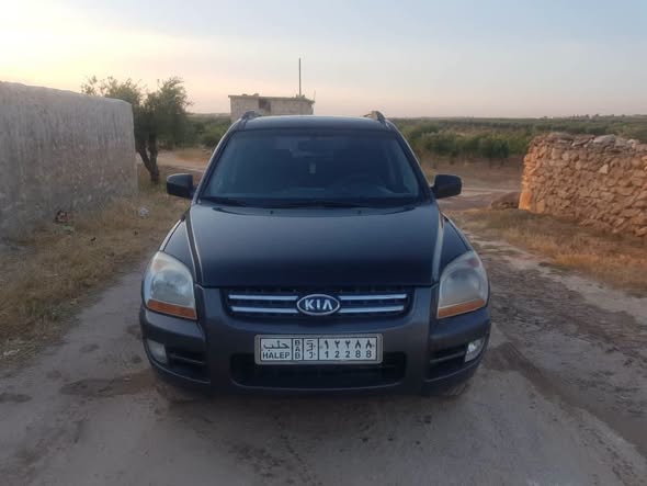كيا سبورتاج 2007 - صورة 1