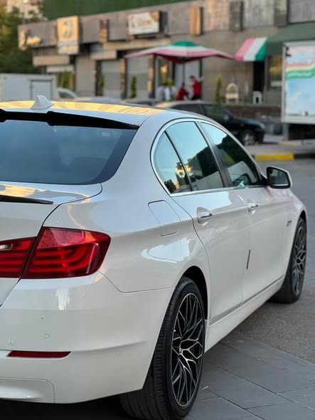 بي إم دبليو 523i 2013 - صورة 5