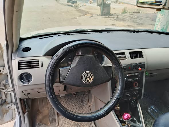 فولكس فاجن كول 2002 - صورة 2