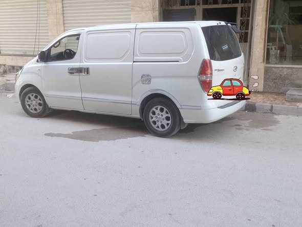 هيونداي اتش 1 2010 - صورة 1