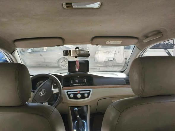 ليفان 620 2008 - صورة 4