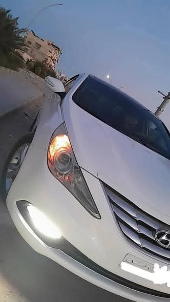 هيونداي سوناتا 2011 - صورة 2
