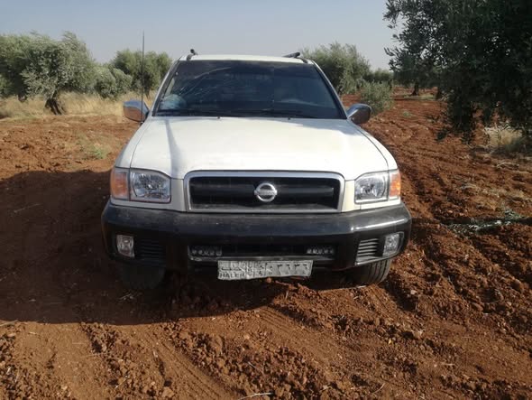 نيسان باثفندر 2003 - صورة 1