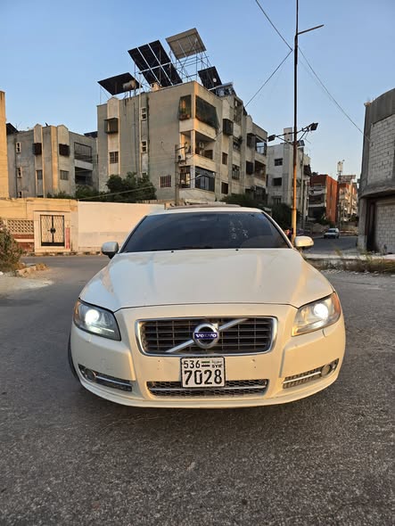 فولفو S80 2010 - صورة 2