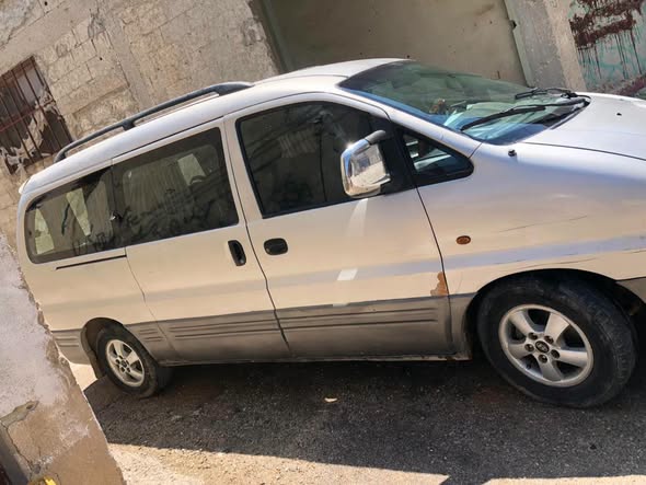 هيونداي H-1 2002 - صورة 2