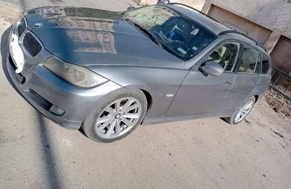 بي إم دبليو 3 Series 2012 - صورة 2