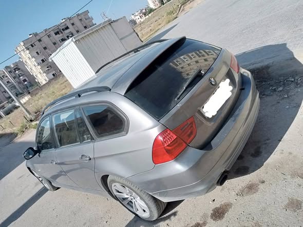 بي إم دبليو 3 Series 2012 - صورة 3