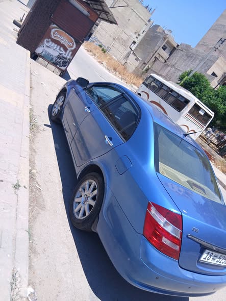 جيلي امجراند 2012 - صورة 4