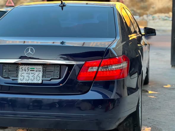 مرسيدس E-Class 2011 - صورة 4