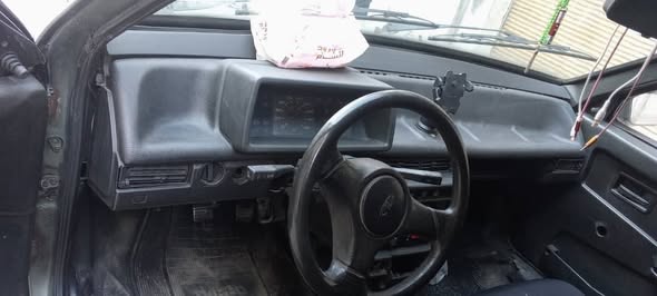 لادا لادا 1993 - صورة 3