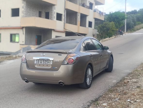 نيسان ألتيما 2011 - صورة 3