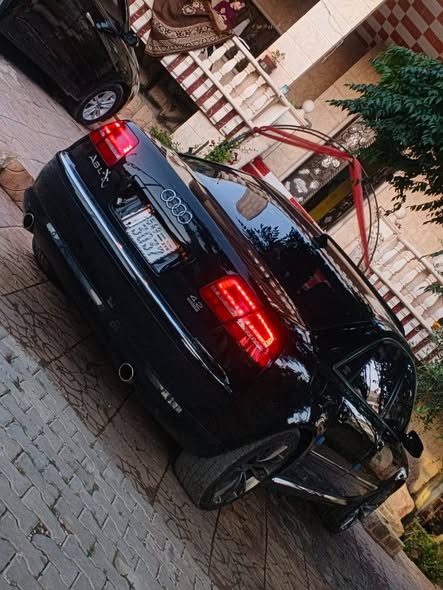 أودي A8 2006 - صورة 4