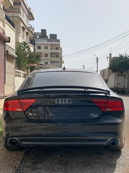 أودي A7 2013 - صورة 2