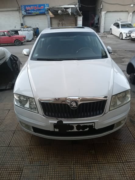 سكودا أوكتافيا 2007 - صورة 2