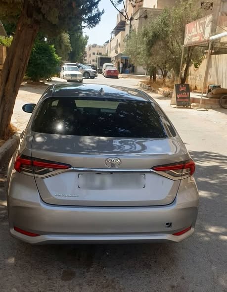 تويوتا كورولا 2021 - صورة 2
