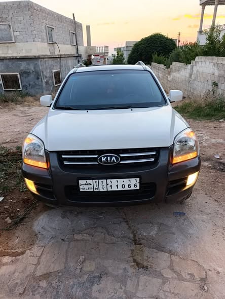 كيا سبورتاج 2004 - صورة 2