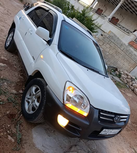 كيا سبورتاج 2004 - صورة 3