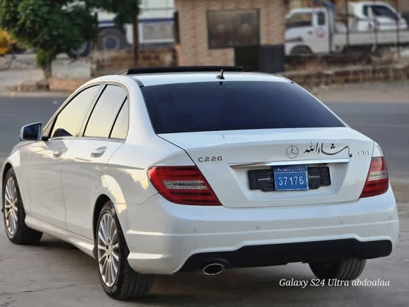 مرسيدس C220 2014 - صورة 2