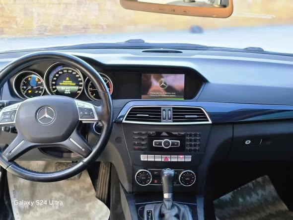 مرسيدس C220 2014 - صورة 4