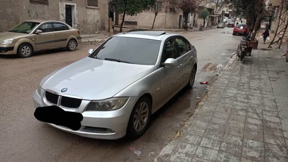 بي ام دبليو 320i 2005 - صورة 2