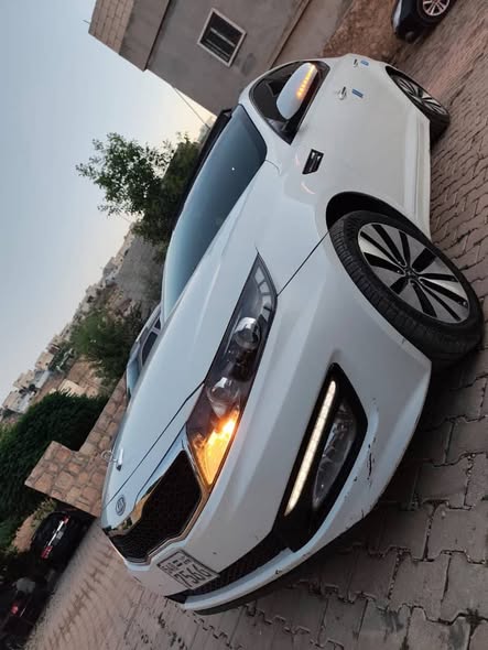 كيا اوبتيما 2011 - صورة 2
