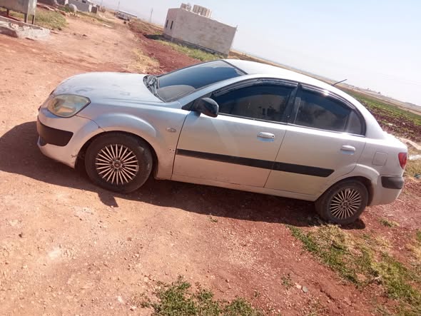 كيا ريو 2007 - صورة 4
