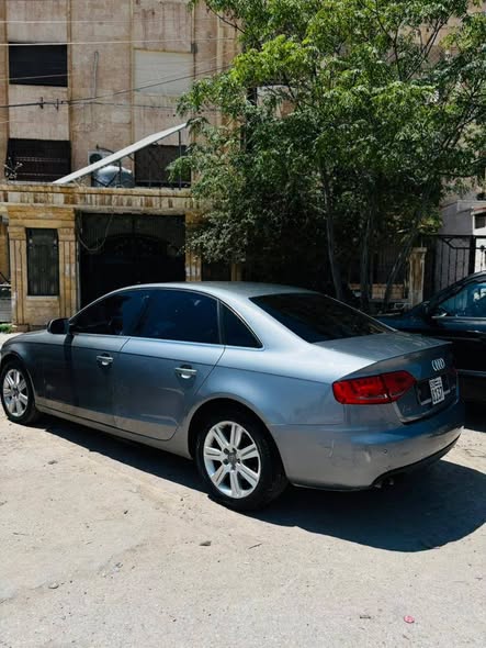 اودي A4 2011 - صورة 2