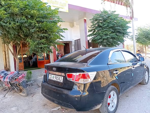 كيا فورتي 2010 - صورة 3