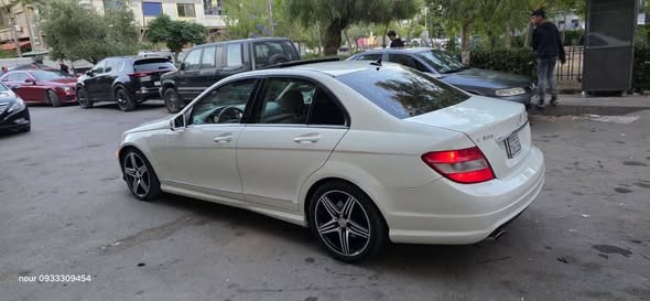 مرسيدس سي 300 2011 - صورة 3