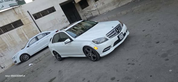 مرسيدس سي 300 2011 - صورة 4