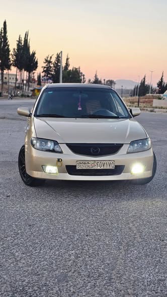 مازدا 323 2003 - صورة 3