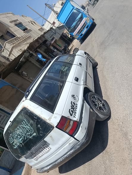 أوبل أسترا 1992 - صورة 2