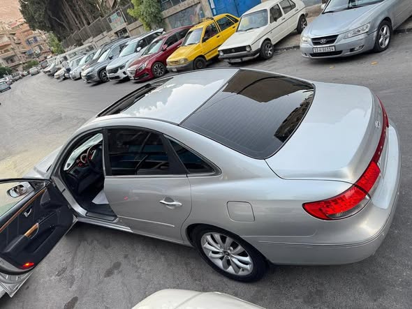 هيونداي ازيرا 2008 - صورة 5