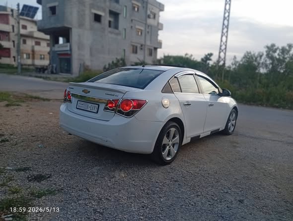 شفروليه كروز 2010 - صورة 5