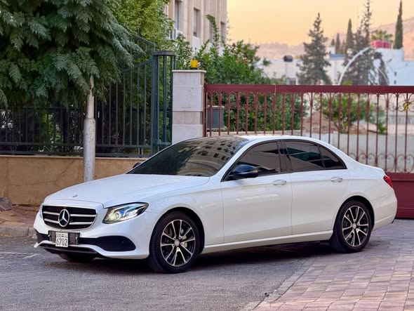 مرسيدس E300 2017 - صورة 5